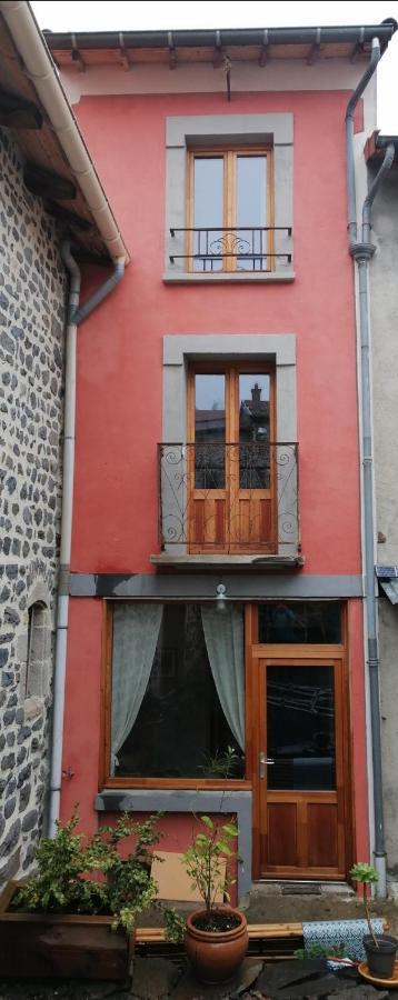 File Dans Ta Chambre ! Le Monastier sur Gazeille Exterior foto